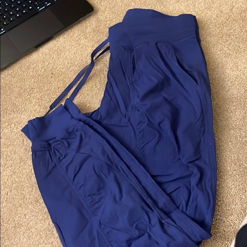 Lululemon Dance Studio Mid-Rise pants